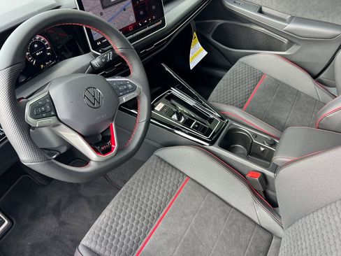 New 2026 Volkswagen GTI SE image 10