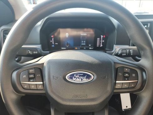 Certified 2025 Ford Ranger XL w/ Trailer Tow Package RWD image 31