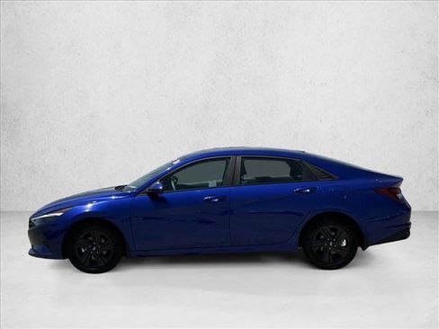 Certified 2023 Hyundai Elantra SEL FWD image 8
