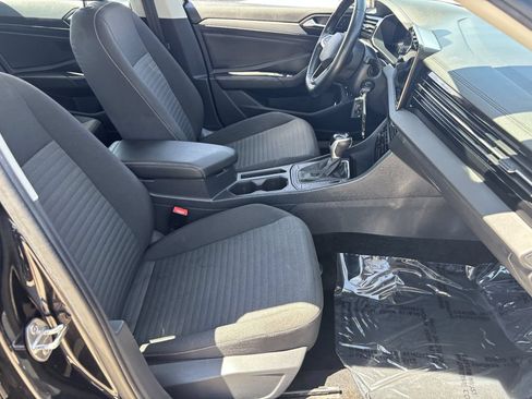 Used 2025 Volkswagen Jetta S FWD image 9