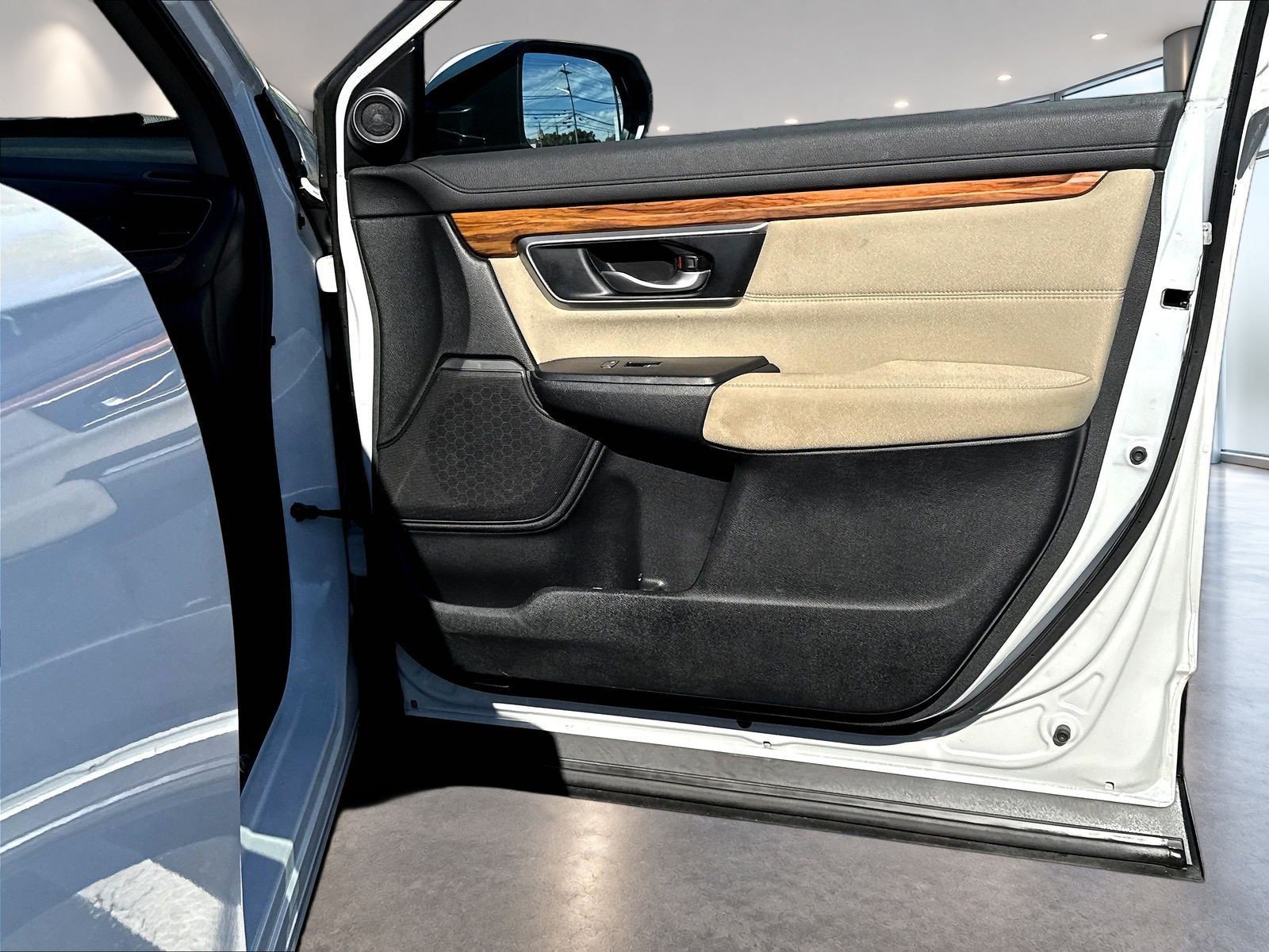 Used 2022 Honda CR-V EX image 30