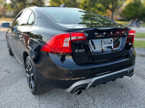 Used 2018 Volvo S60 T5 Dynamic w/ Protection Package image 12
