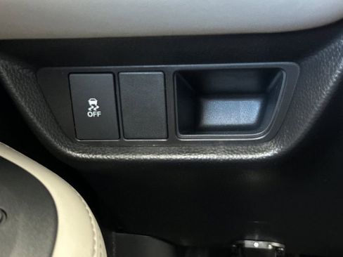 New 2026 Honda HR-V EX-L image 30