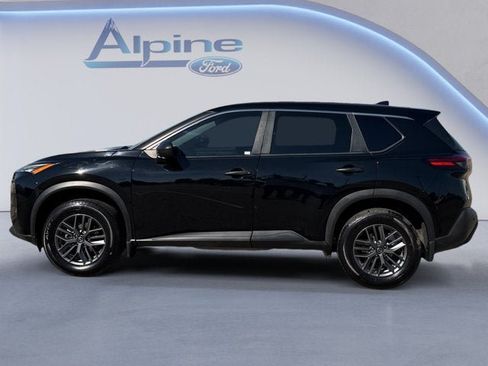 Used 2021 Nissan Rogue S FWD image 2