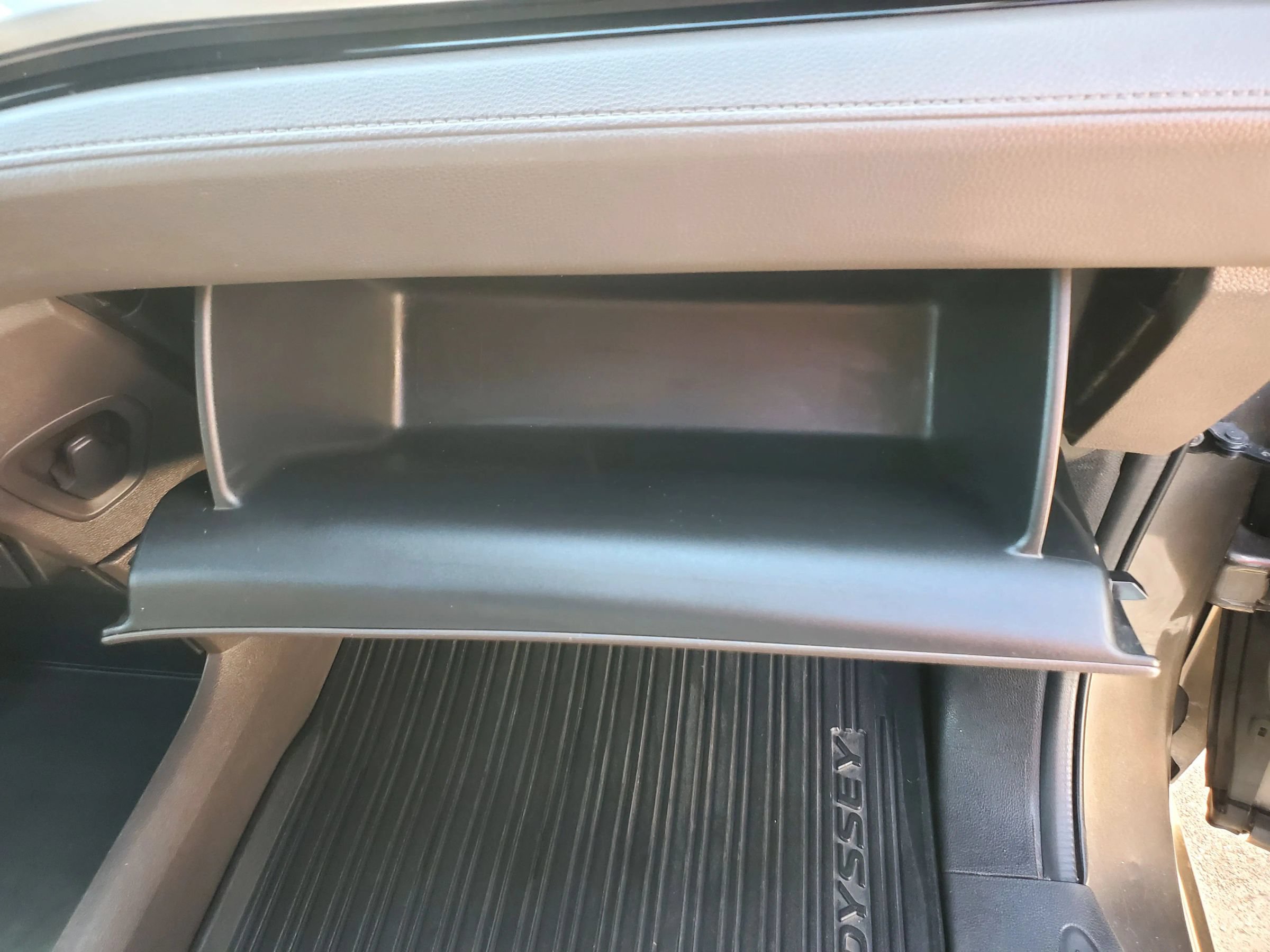 Used 2018 Honda Odyssey Elite image 43