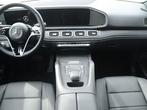 Used 2025 Mercedes-Benz GLE 350 4MATIC image 4