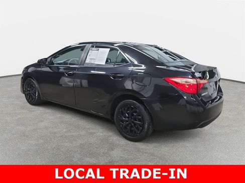 Used 2018 Toyota Corolla LE image 7