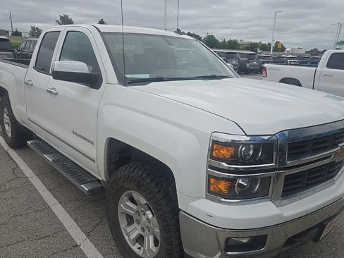Used 2014 Chevrolet Silverado 1500 LTZ Z71 w/ LTZ Plus Package AWD/4WD image 2