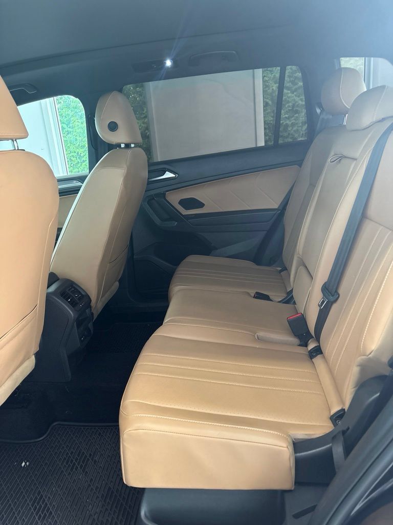 Used 2023 Volkswagen Tiguan SE AWD/4WD image 20