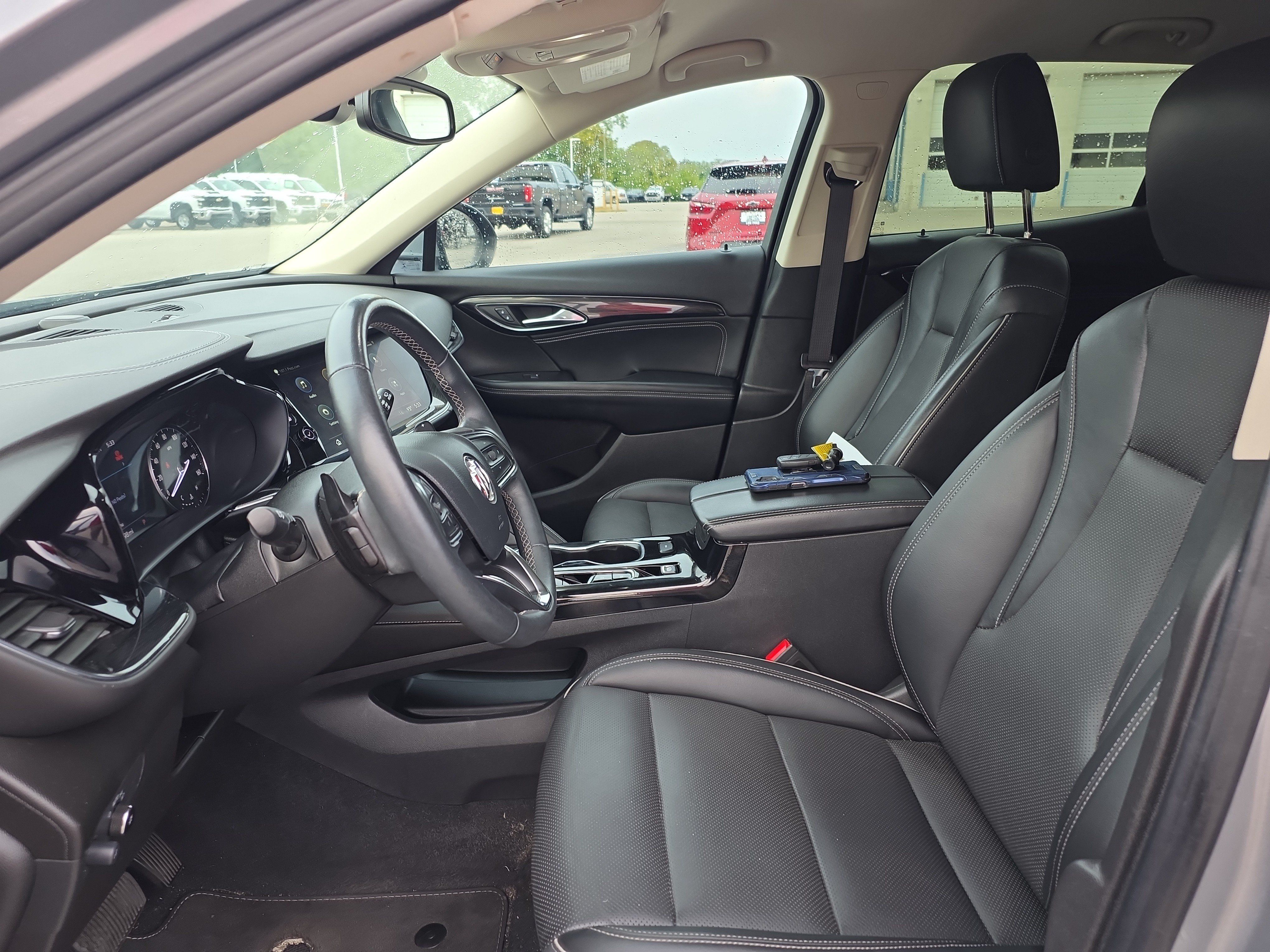 Used 2023 Buick Envision Essence FWD image 14