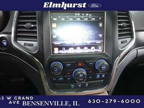 Used 2015 Jeep Grand Cherokee Limited w/ Luxury Group II image 18