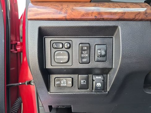 Used 2019 Toyota Tundra 1794 Edition image 33