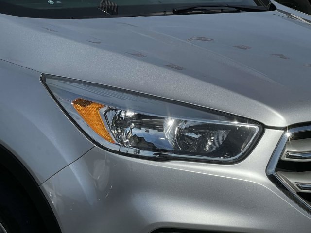 Used 2019 Ford Escape SE AWD/4WD image 10