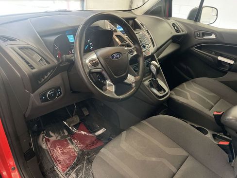 Used 2016 Ford Transit Connect XLT image 4