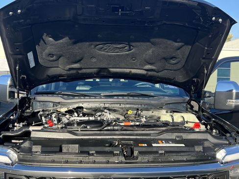 Used 2024 Ford F350 Limited w/ FX4 Off-Road Package image 28