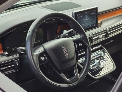 Used 2022 Lincoln Corsair Reserve w/ Equipment Group 201A image 17