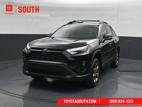 Certified 2024 Toyota RAV4 AWD Hybrid image 5