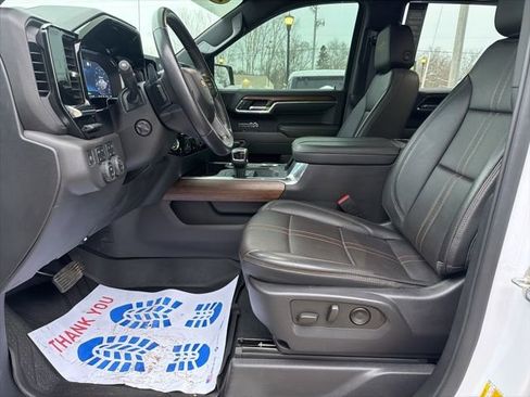 Certified 2023 Chevrolet Silverado 1500 High Country w/ Technology Package image 21