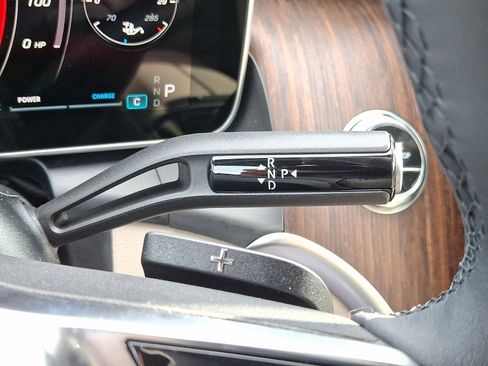 Used 2026 Mercedes-Benz GLC 300 4MATIC image 10