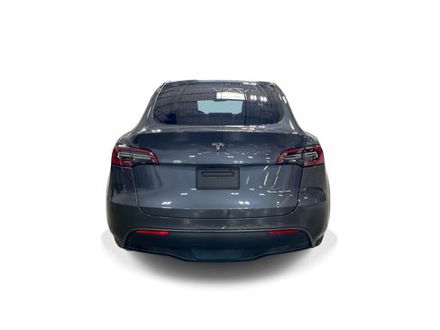 Certified 2023 Tesla Model Y Long Range AWD/4WD image 5