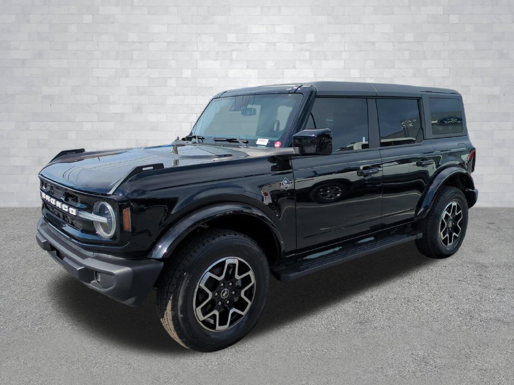 Used 2024 Ford Bronco Outer Banks AWD/4WD image 9