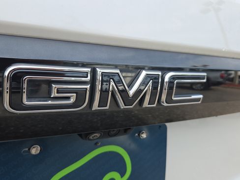 Certified 2023 GMC Yukon Denali Ultimate AWD/4WD image 31