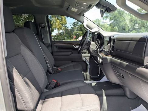Used 2025 GMC Sierra 1500 Elevation w/ LPO, Elevation Black Package AWD/4WD image 39