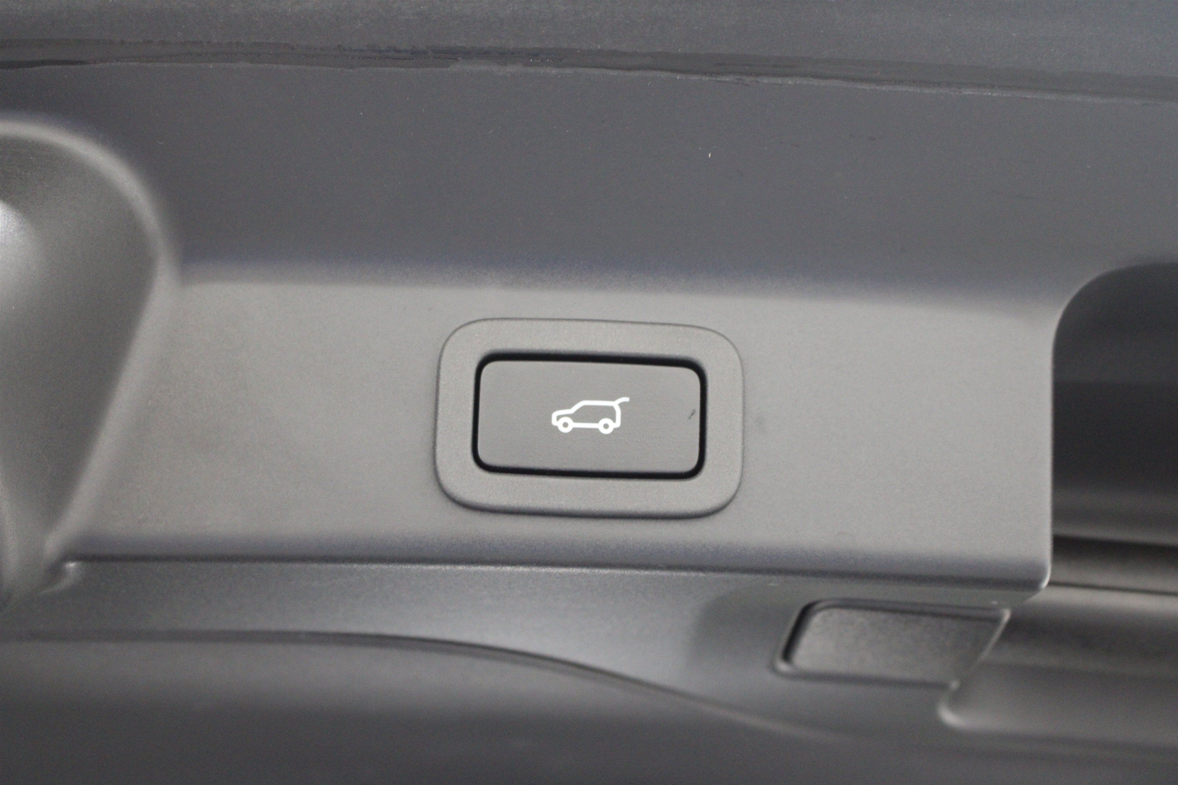 Used 2021 Jaguar F-PACE S AWD/4WD image 24