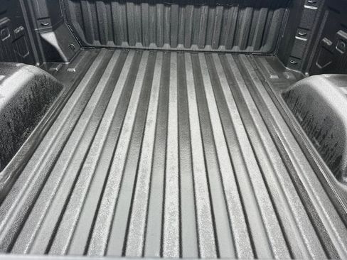 Used 2025 Chevrolet Silverado 1500 Custom w/ Rally Edition image 17