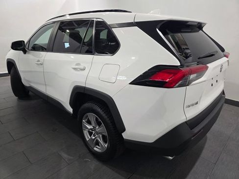 Used 2025 Toyota RAV4 XLE AWD/4WD image 3