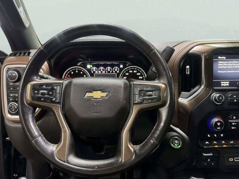 Used 2021 Chevrolet Silverado 1500 High Country w/ Technology Package AWD/4WD image 21