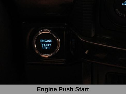 Used 2025 Ford F150 Lariat w/ Equipment Group 502A High AWD/4WD image 35