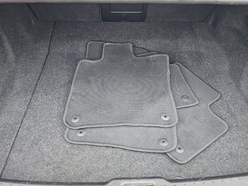 Used 2024 Volvo S60 B5 Plus image 10