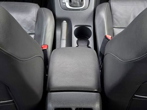 Used 2008 Volkswagen GTI 2-Door image 20