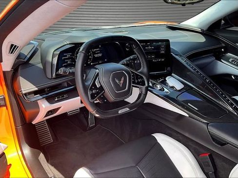 Used 2023 Chevrolet Corvette Z06 w/ Stealth Interior Trim Package RWD image 16