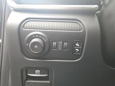 Used 2022 Jeep Grand Wagoneer Series II w/ Quick Order Packagew 28T image 30