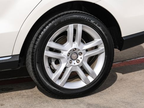 Used 2015 Mercedes-Benz ML 350 4MATIC image 56