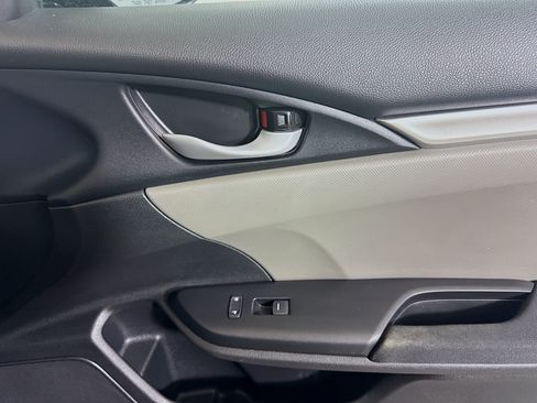 Used 2019 Honda Civic LX image 30
