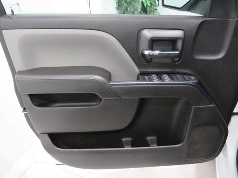 Used 2018 GMC Sierra 1500 2WD Double Cab w/ Sierra Convenience Package image 23