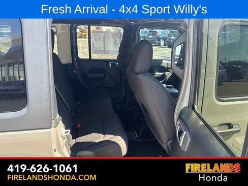 Used 2021 Jeep Wrangler Unlimited Sport AWD/4WD image 38