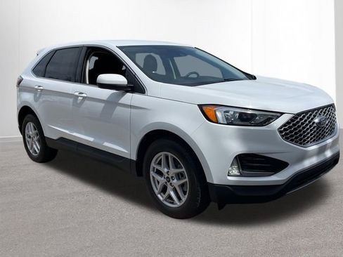 Used 2024 Ford Edge SEL w/ Convenience Package AWD/4WD image 9