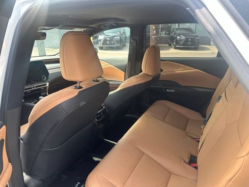 Used 2023 Lexus RX 350 Premium w/ Cold Area Package AWD/4WD image 32