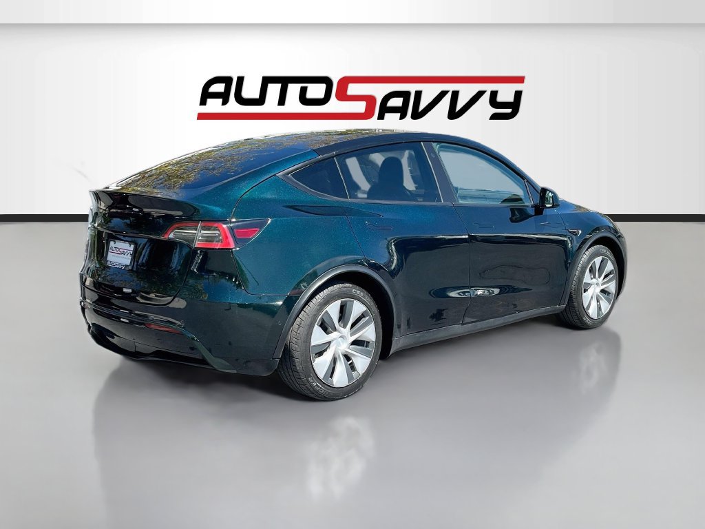 Used 2021 Tesla Model Y 2WD image 7