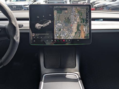 Used 2021 Tesla Model 3 Standard Range Plus RWD image 10