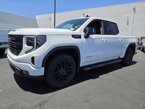 New 2025 GMC Sierra 1500 Elevation w/ Elevation Premium Package image 2