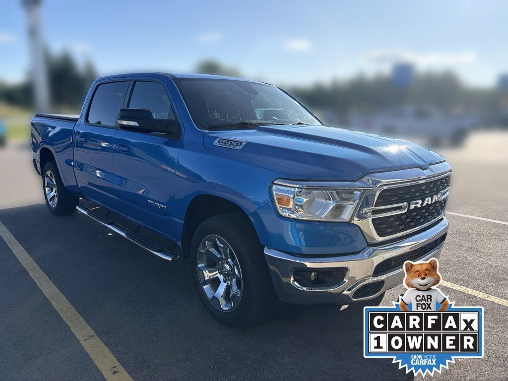 Used 2022 RAM 1500 Big Horn AWD/4WD image 3
