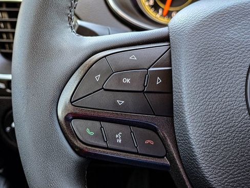 Used 2022 Jeep Cherokee Trailhawk w/ Trailer Tow Group image 23