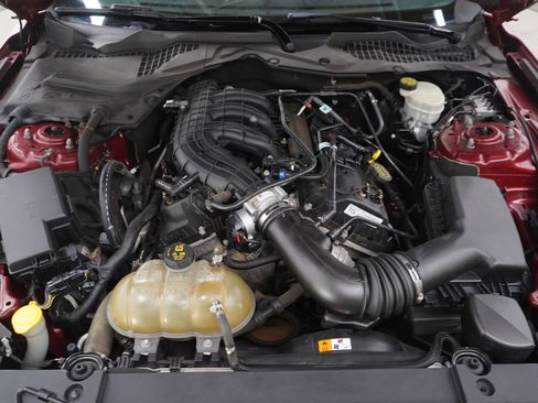 Used 2016 Ford Mustang 2D COUPE w/ Equipment Group 051A image 27