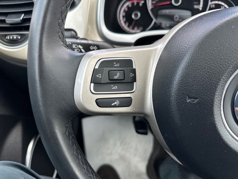 Used 2014 Volkswagen Beetle 1.8T FWD image 23