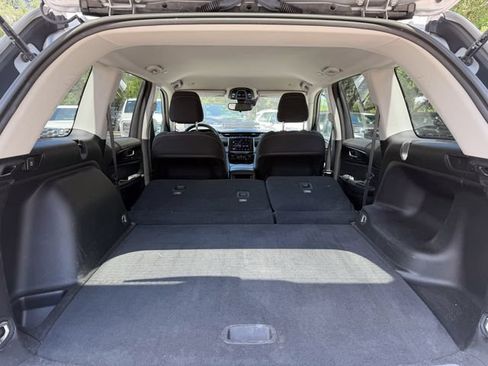 Used 2024 Jeep Grand Cherokee Laredo RWD image 19